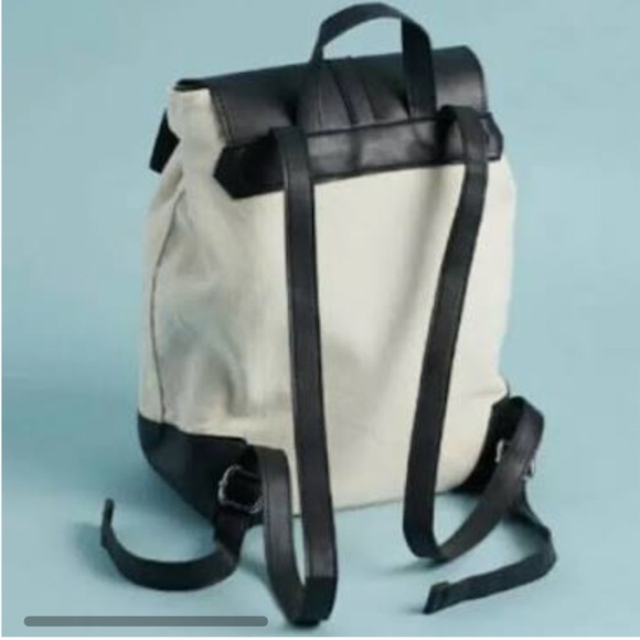 🎉HP🎉 NWOT Deux Lux cream & black Demi canvas backpack - Picture 4 of 16